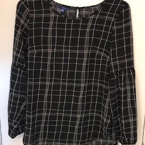 Women’s Black & White Blouse with balloon Sleeves, Apt. 9, Size M